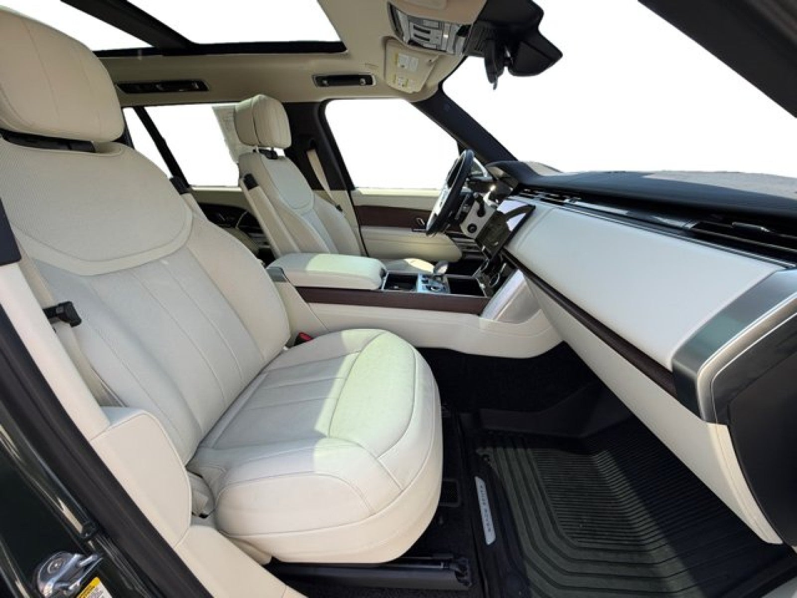 2023 Land Rover Range Rover SE LWB | 7 Seats