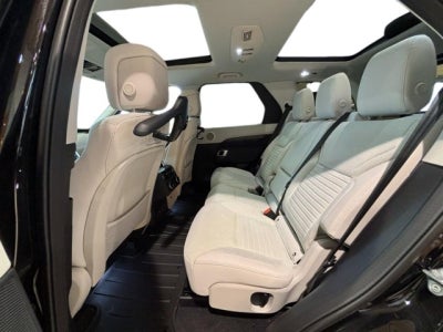 2024 Land Rover Discovery S