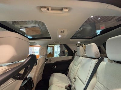 2024 Land Rover Discovery S