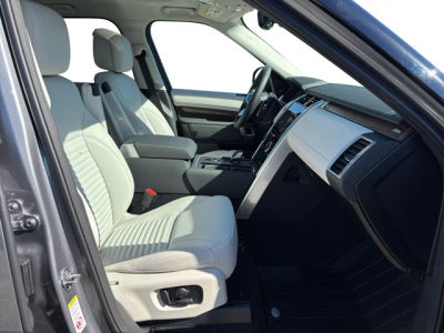 2025 Land Rover Discovery S