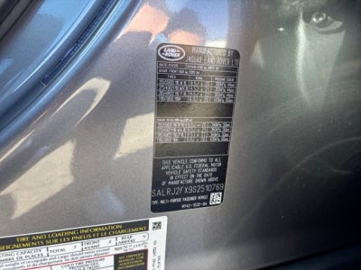 2025 Land Rover Discovery S