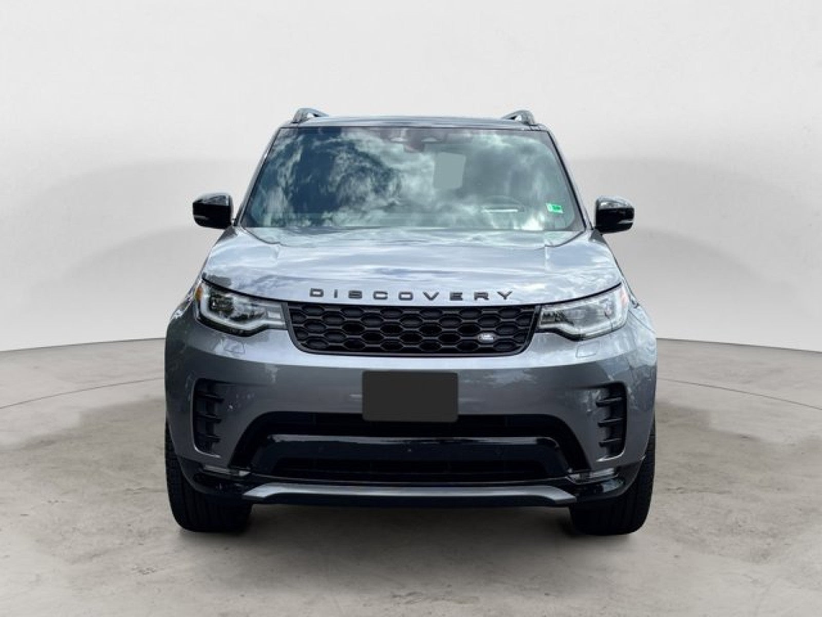 2025 Land Rover Discovery Dynamic SE