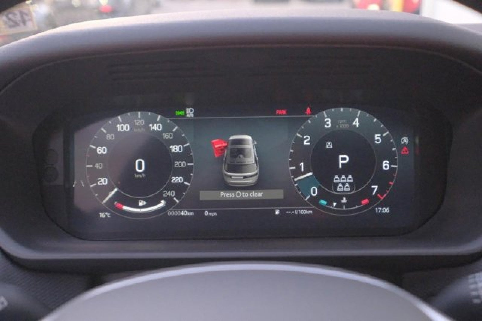 2025 Land Rover Discovery Dynamic SE