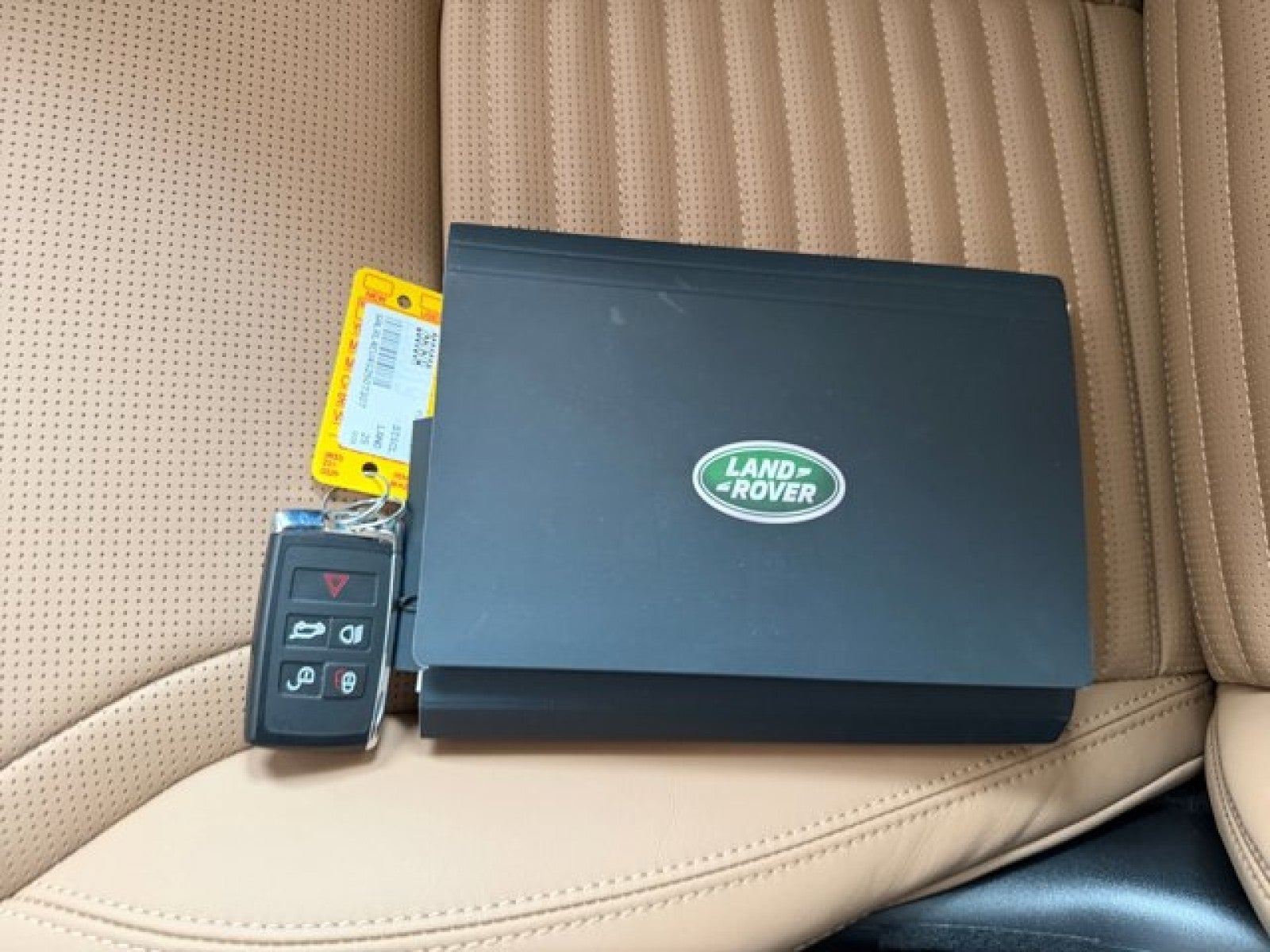 2025 Land Rover Discovery 35th Edition Dynamic SE