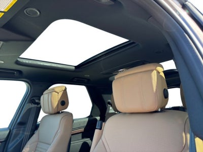 2025 Land Rover Discovery Dynamic SE