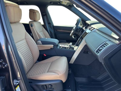 2025 Land Rover Discovery Dynamic SE