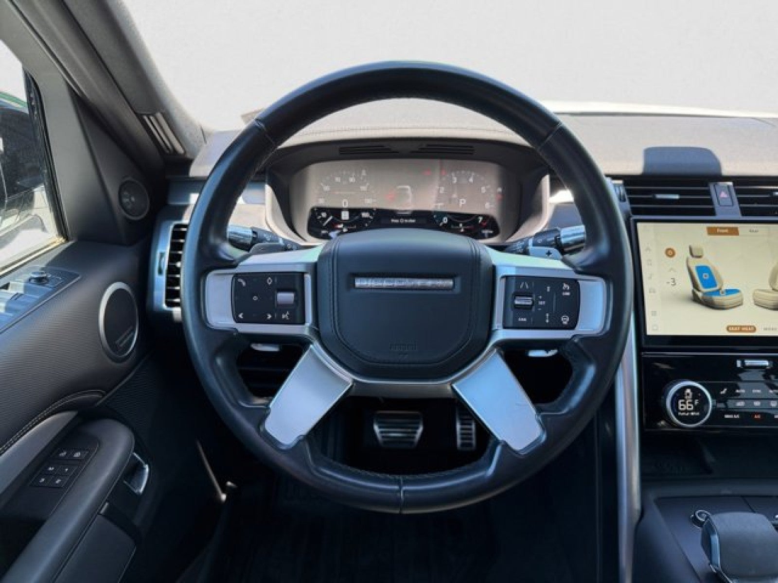 2022 Land Rover Discovery HSE R-Dynamic