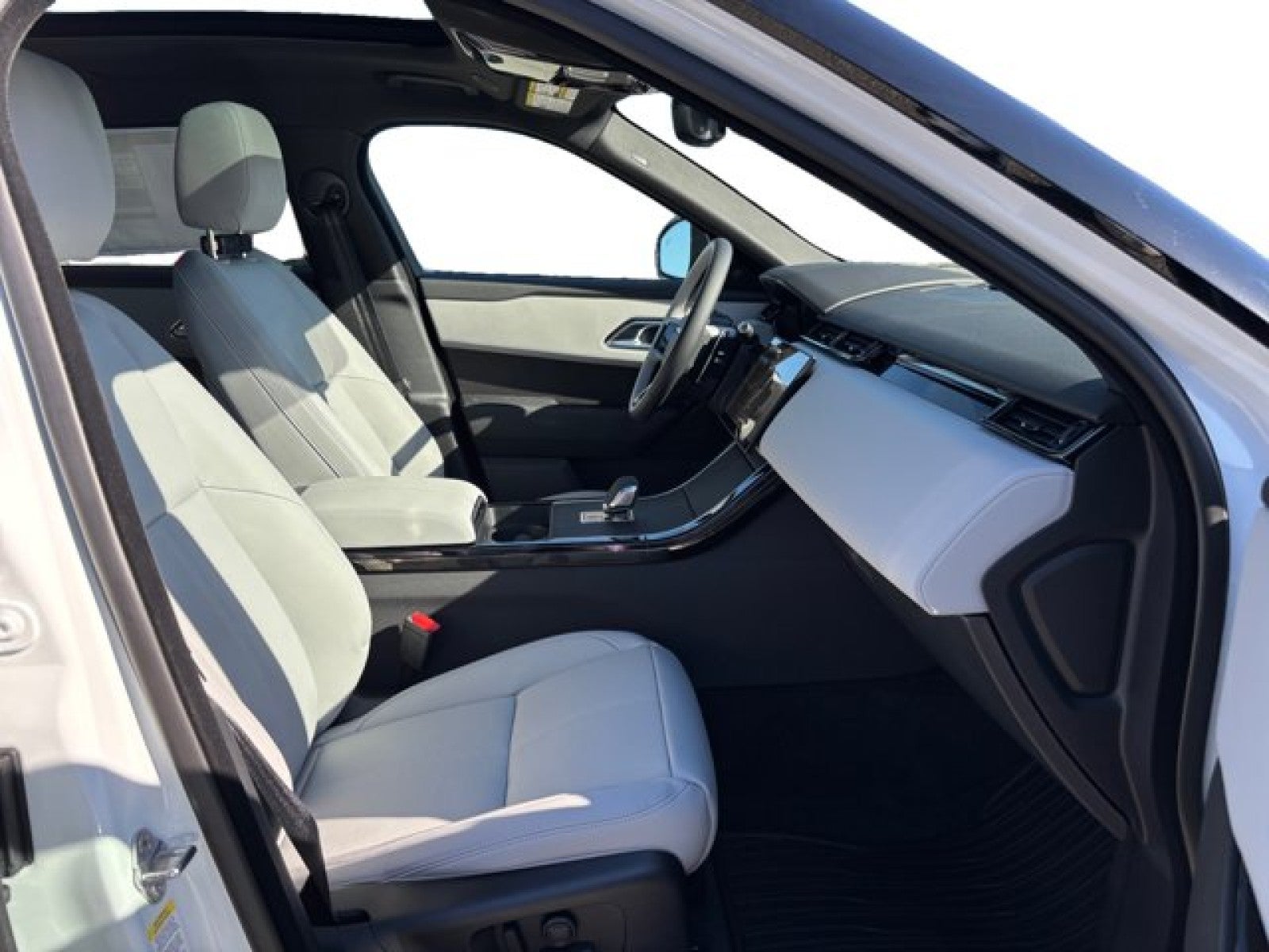 2026 Land Rover Range Rover Velar S