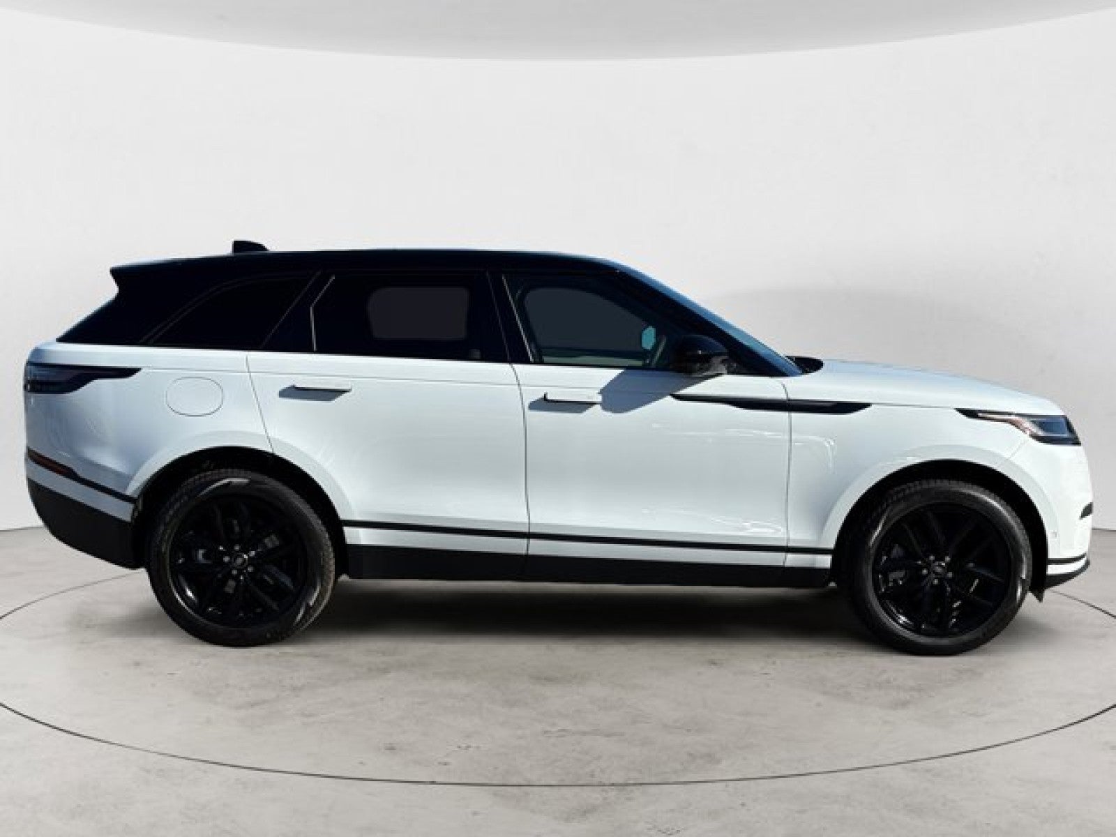 2026 Land Rover Range Rover Velar S
