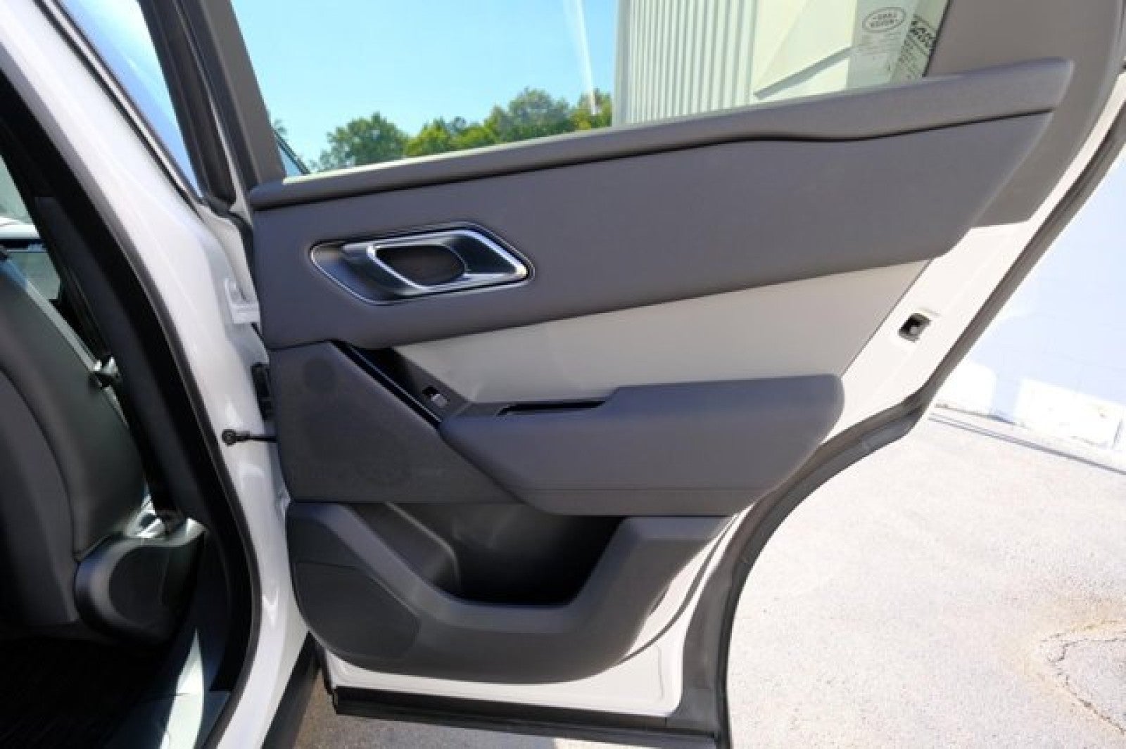 2025 Land Rover Range Rover Velar S