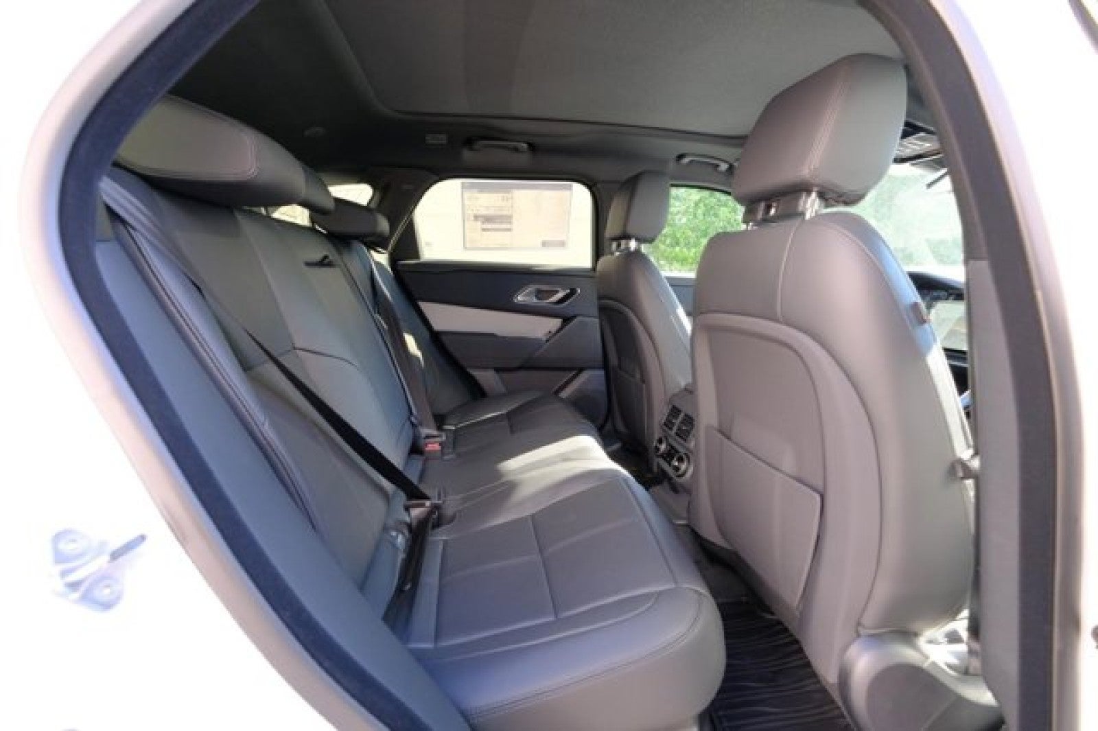 2025 Land Rover Range Rover Velar S