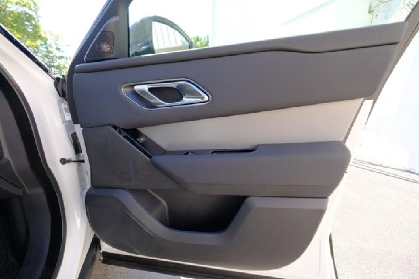 2025 Land Rover Range Rover Velar S