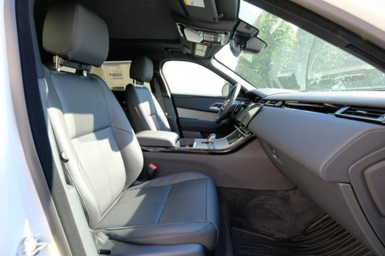 2025 Land Rover Range Rover Velar S