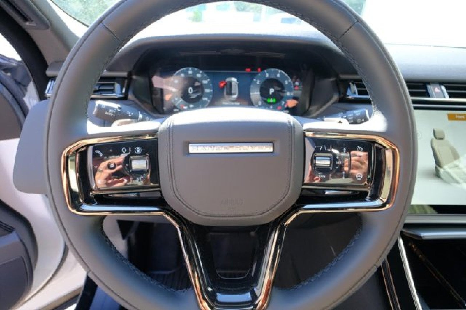 2025 Land Rover Range Rover Velar S