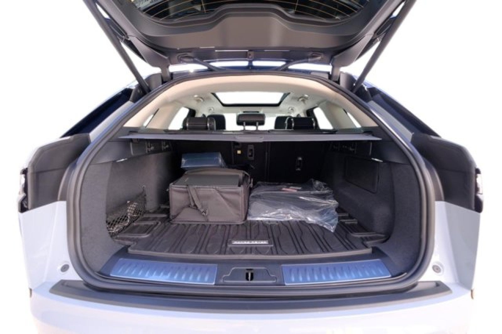 2025 Land Rover Range Rover Velar Dynamic SE