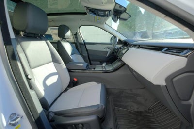 2025 Land Rover Range Rover Velar Dynamic SE