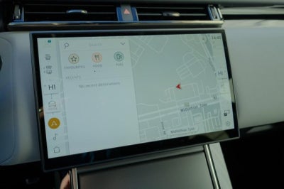 2025 Land Rover Range Rover Velar Dynamic SE