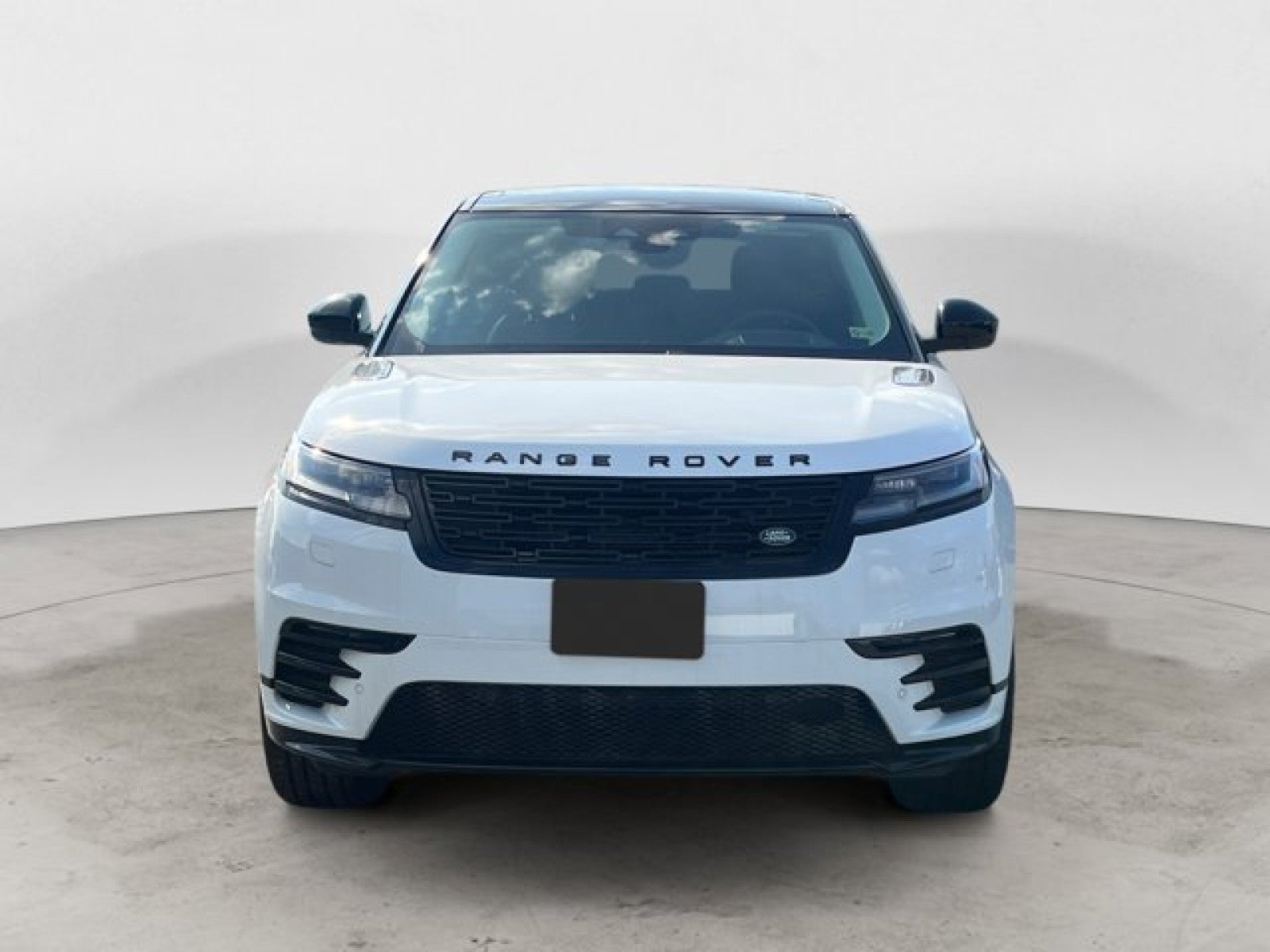 2025 Land Rover Range Rover Velar Dynamic SE
