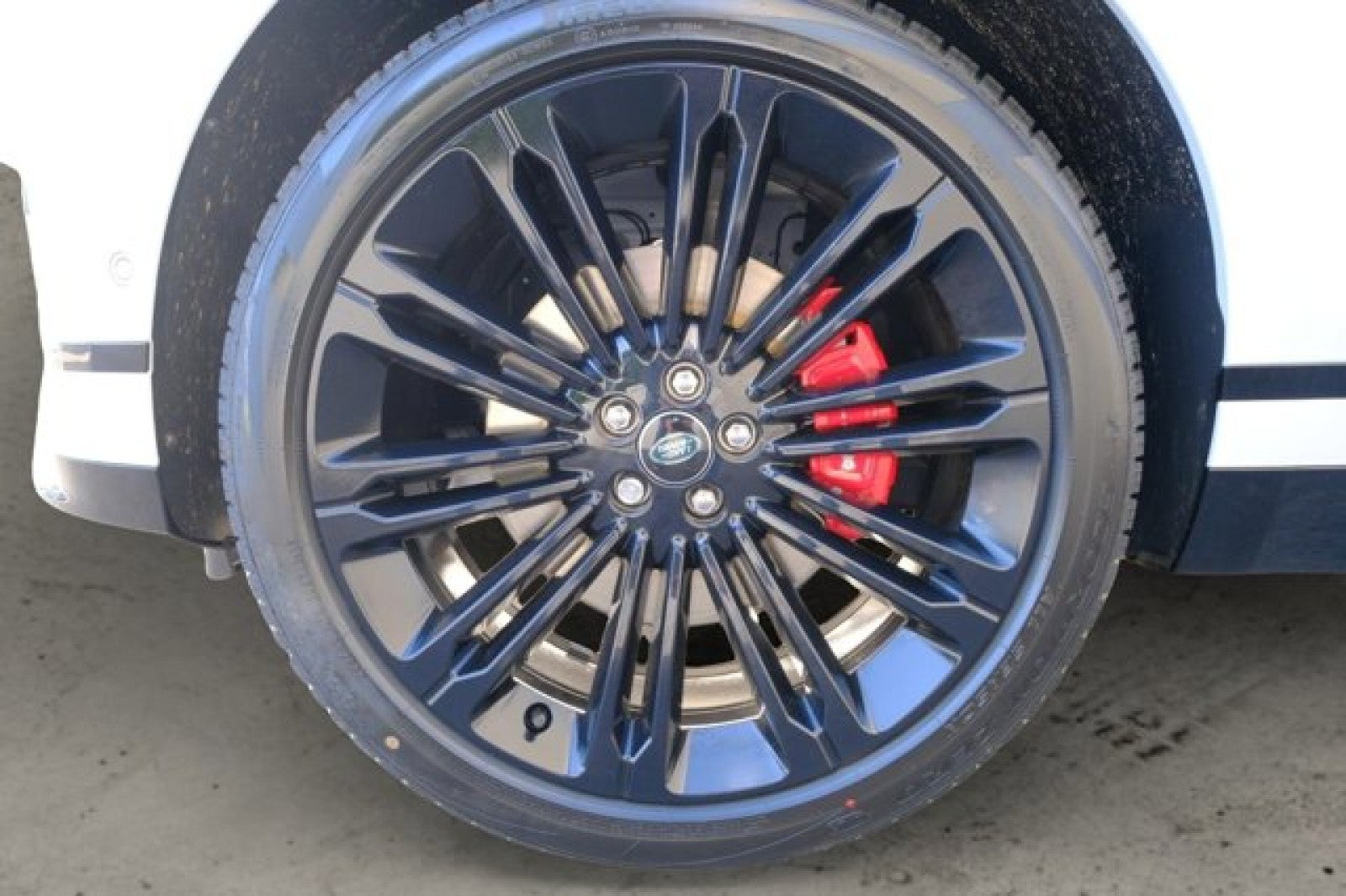 2025 Land Rover Range Rover Velar Dynamic SE