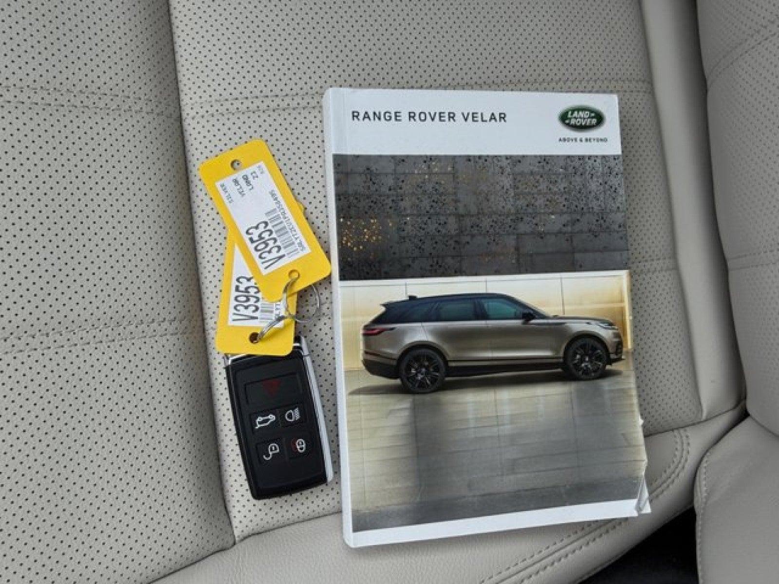 2023 Land Rover Range Rover Velar R-Dynamic S