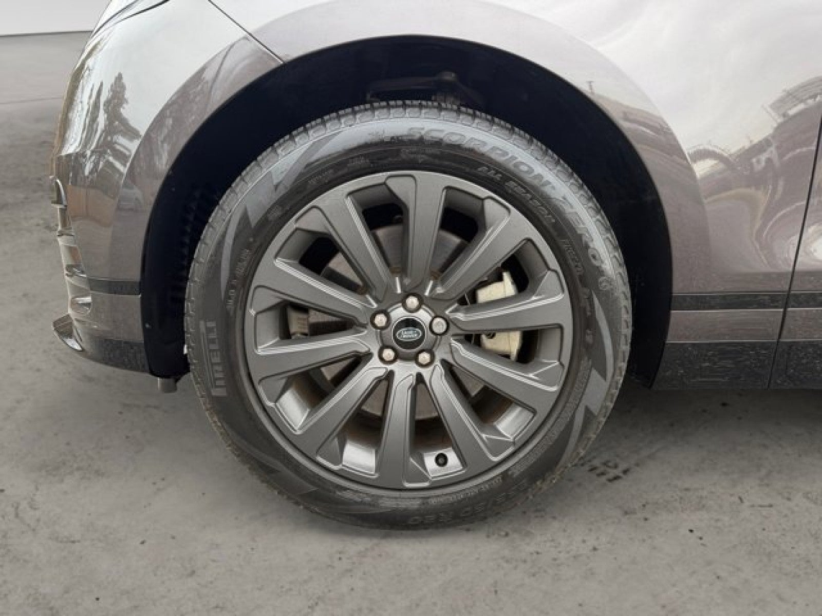 2023 Land Rover Range Rover Velar R-Dynamic S