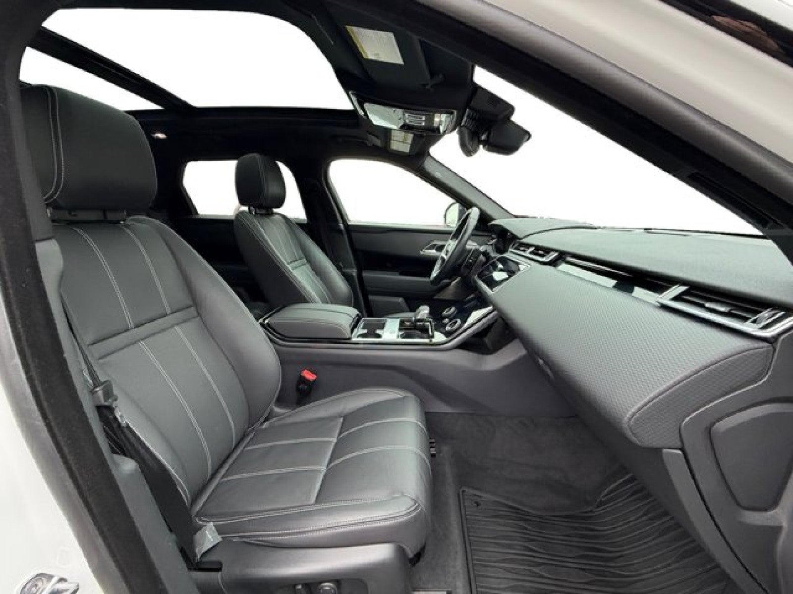 2023 Land Rover Range Rover Velar R-Dynamic S