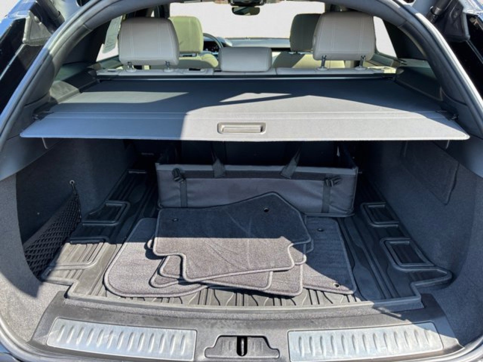 2021 Land Rover Range Rover Velar R-Dynamic S